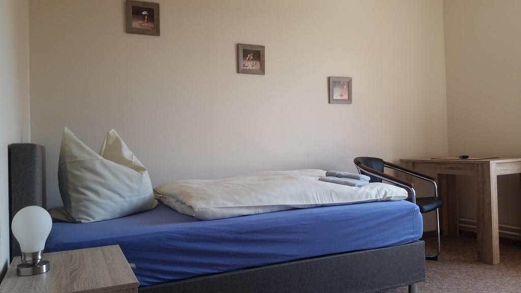 Hotel Deutsches Haus Francop ฮัมบูร์ก ภายนอก รูปภาพ