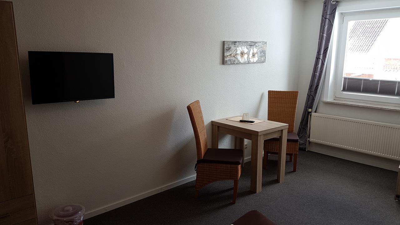 Hotel Deutsches Haus Francop ฮัมบูร์ก ภายนอก รูปภาพ
